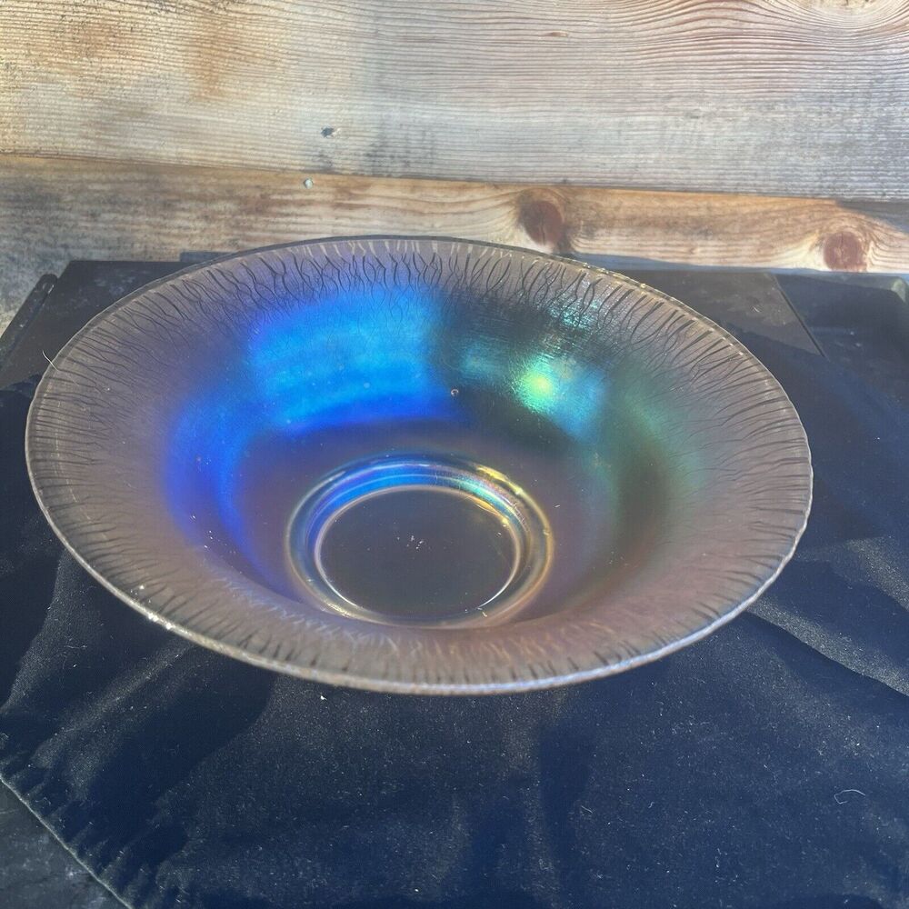 Iridescent Glass Art Bowl - Picture 3 of 9